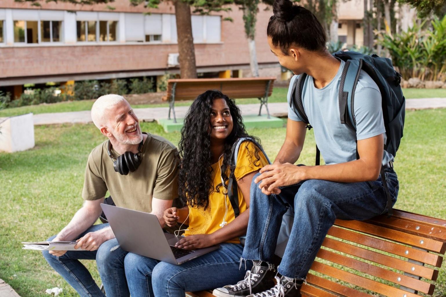 Finanzberatung und Wissensaustausch